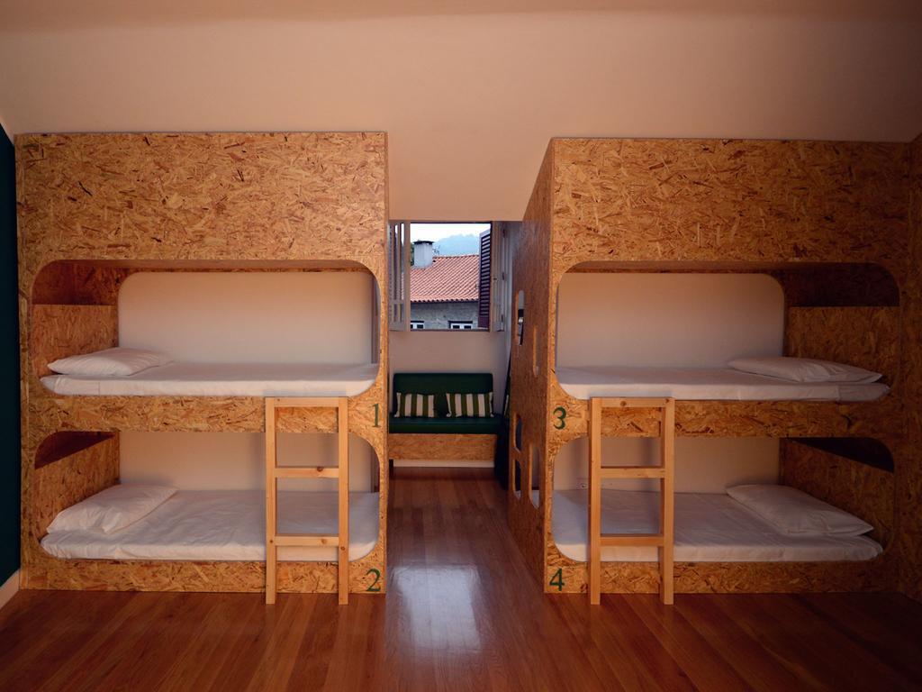 Guimaraesliving - Hostel & Adventure Quarto foto